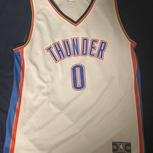 Russel Westbrook Youth XL Thunder Jersey